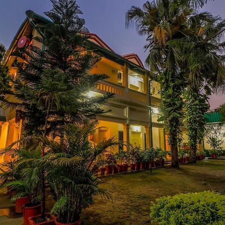 Hotel Heritage Dehradun Zewnętrze zdjęcie